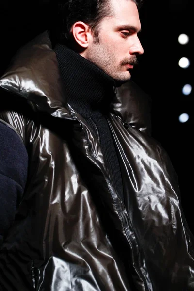 Look 53